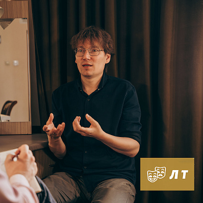 «Лицом к театру»: артист Алексей Майский следует принципу «терпение и труд»
